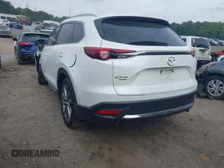 2019 Mazda CX-9 Signature with VIN JM3TCBEY8K0327724, listed as a IAAI auction lot 42068769 with 77,823 mi miles and . Bid and sale history available at DreamBid. Image 3.