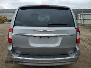 2016 Chrysler Town & Country Touring z VIN 2C4RC1CG5GR151042, wystawiony jako Copart lot #57134765 z przebiegiem 135 750 mil mil oraz Tytuł czysty. Historia ofert i sprzedaży dostępna na DreamBid. Obrazek 6.