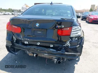2015 BMW M3 z VIN WBS3C9C59FP804029, wystawiony jako IAAI lot #42438618 z przebiegiem 109 817 mil mil oraz . Historia ofert i sprzedaży dostępna na DreamBid. Obrazek 6.