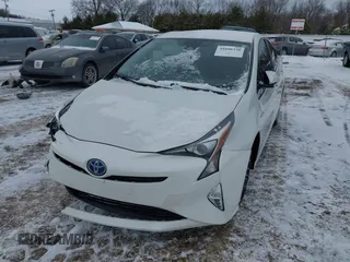 2016 Toyota Prius Four with VIN JTDKARFU9G3014895, listed as a IAAI auction lot 41606330 with 116,382 mi miles. Bid and sale history available at carsss.com. Image 18.