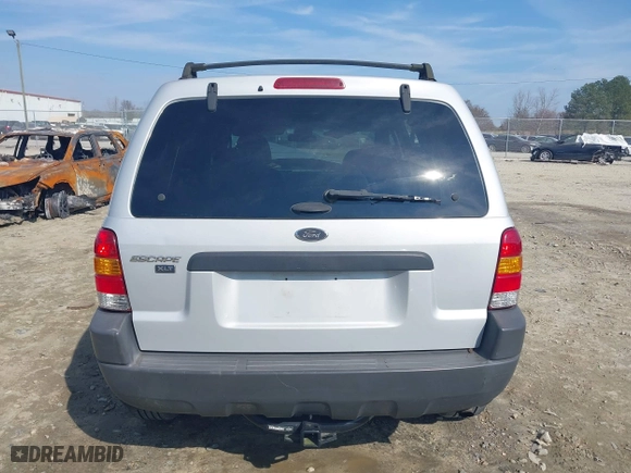 2002 Ford Escape XLT Choice with VIN 1FMYU03192KA79795, listed as a IAAI auction lot 41516066 with 1 mi miles. Bid and sale history available at carsss.com. Image 15.