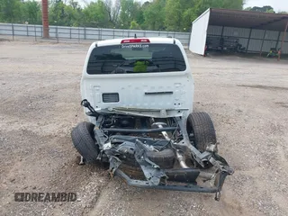 2025 Nissan Frontier S with VIN 1N6ED1EKXSN608668, listed as a IAAI auction lot 41909095 with 41 mi miles and . Bid and sale history available at DreamBid. Image 17.