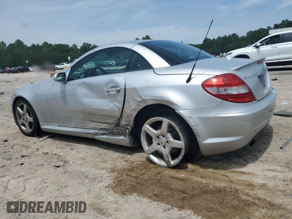 2007 Mercedes-Benz SLK 350 z VIN WDBWK56F27F169391, wystawiony jako Copart lot #60407435 z przebiegiem 193 077 mil mil oraz Szkoda całkowita • Salvage title. Historia ofert i sprzedaży dostępna na DreamBid. Obrazek 2.