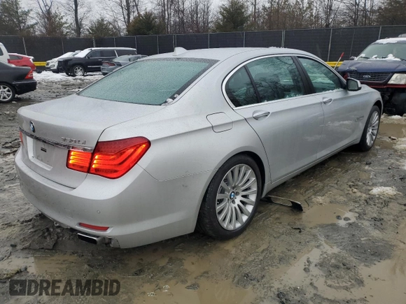 2011 BMW 7 Series 750Li xDrive with VIN WBAKC8C54BC431767, listed as a Copart auction lot 44861035 with 82,607 mi miles and Salvage Title. Bid and sale history available at carsss.com. Image 3.