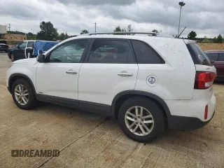 2015 Kia Sorento LX with VIN 5XYKTCA69FG562664, listed as a Copart auction lot 63301385 with 156,729 mi miles and Clean title. Bid and sale history available at DreamBid. Image 2.