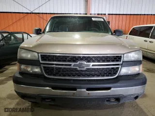 2006 Chevrolet Silverado 1500 LT1 with VIN 1GCEK19V46Z261477, listed as a Copart auction lot 44698035 with 298,471 mi miles and Clean Title. Bid and sale history available at carsss.com. Image 5.
