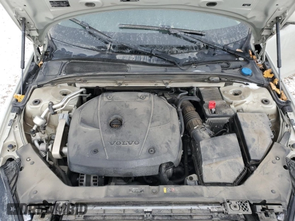 2019 Volvo S60 Momentum with VIN 7JRA22TK8KG004025, listed as a Copart auction lot 83579094 with 79,385 mi miles and Salvage Title. Bid and sale history available at carsss.com. Image 13.