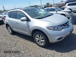 2011 Nissan Murano SL z VIN JN8AZ1MW4BW163835, wystawiony jako IAAI lot #42413402 z przebiegiem 125 297 mil mil oraz . Historia ofert i sprzedaży dostępna na DreamBid. Obrazek 1.