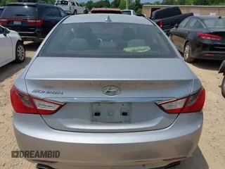 2012 Hyundai Sonata Limited z VIN 5NPEC4AC9CH354782, wystawiony jako IAAI lot #42416670 z przebiegiem 131 636 mil mil oraz . Historia ofert i sprzedaży dostępna na DreamBid. Obrazek 16.