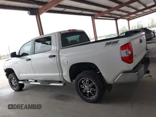 2014 Toyota Tundra 4WD Truck SR5 with VIN 5TFDW5F15EX375328, listed as a IAAI auction lot 41895453 with 131,707 mi miles. Bid and sale history available at carsss.com. Image 13.