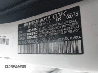 2013 Mercedes-Benz C 300 Sport z VIN WDDGF8ABXDR289262, wystawiony jako IAAI lot #42181367 z przebiegiem 130 744 mil mil oraz . Historia ofert i sprzedaży dostępna na DreamBid. Obrazek 9.