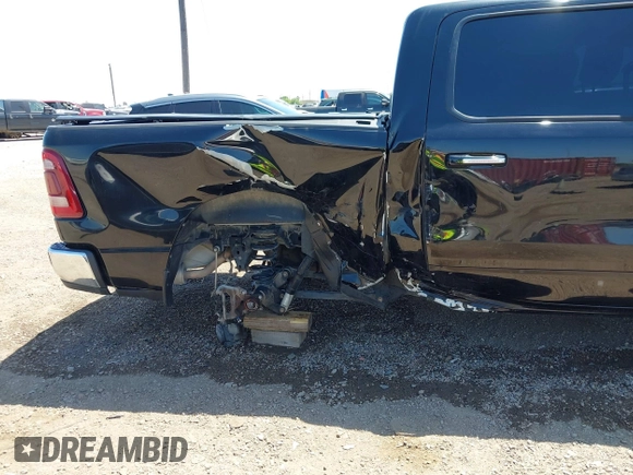 2019 Ram 1500 Big Horn с VIN 1C6SRFFT3KN532889, выставлен на аукционе IAAI как лот 41999835 с пробегом 82 877 миль миль и . История ставок и продаж доступна на DreamBid. Изображение 6.