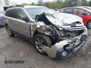 2014 Subaru Outback Premium с VIN 4S4BRBCC2E3264564, выставлен на аукционе IAAI как лот 42193356 с пробегом 121 460 миль миль и . История ставок и продаж доступна на DreamBid. Изображение 1.