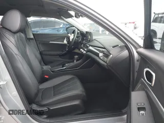 2025 Acura Integra with VIN 19UDE4H22SA005182, listed as a IAAI auction lot 42420615 with 4,924 mi miles and . Bid and sale history available at DreamBid. Image 5.