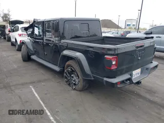 2023 Jeep Gladiator Overland с VIN 1C6HJTFG1PL562849, выставлен на аукционе IAAI как лот 42076164 с пробегом 24 942 миль миль и . История ставок и продаж доступна на DreamBid. Изображение 3.