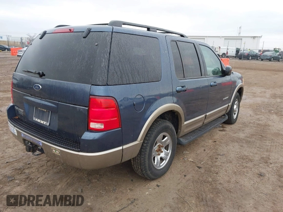 2002 Ford Explorer Eddie Bauer z VIN 1FMDU74E22ZB30389, wystawiony jako IAAI lot #41969456 z przebiegiem 240 037 mil mil oraz . Historia ofert i sprzedaży dostępna na DreamBid. Obrazek 4.