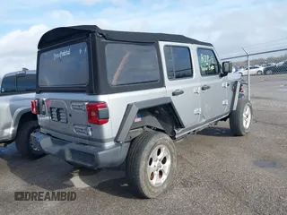 2020 Jeep Wrangler Unlimited Sport S with VIN 1C4HJXDG4LW221778, listed as a IAAI auction lot 41441662 with 76,026 mi miles and . Bid and sale history available at DreamBid. Image 4.