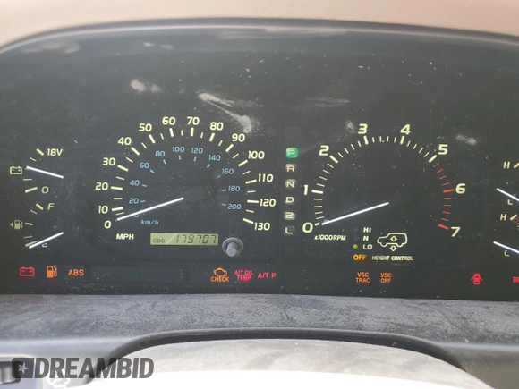 2001 Lexus LX 470 z VIN JTJHT00W213507042, wystawiony jako Copart lot #52634195 z przebiegiem 179 707 mil mil oraz Tytuł czysty. Historia ofert i sprzedaży dostępna na DreamBid. Obrazek 9.
