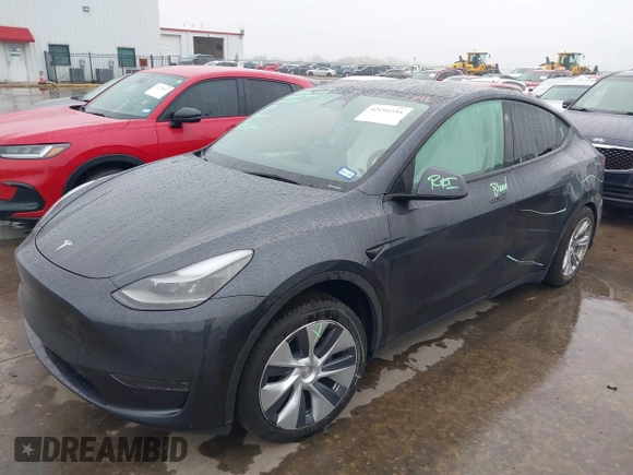 2024 Tesla Model Y Long Range z VIN 7SAYGDEE5RA260614, wystawiony jako IAAI lot #42191551 z przebiegiem 16 375 mil mil oraz . Historia ofert i sprzedaży dostępna na DreamBid. Obrazek 21.