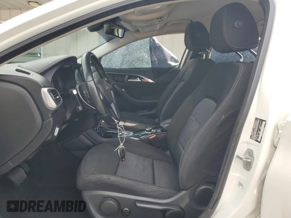 2017 Infiniti QX30 z VIN SJKCH5CP7HA037478, wystawiony jako Copart lot #48226955 z przebiegiem 104 963 mil mil oraz Szkoda całkowita • Salvage title. Historia ofert i sprzedaży dostępna na DreamBid. Obrazek 7.