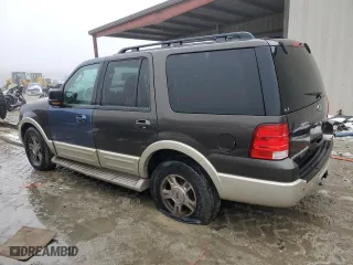 2005 Ford Expedition Eddie Bauer with VIN 1FMFU18595LA27431, listed as a Copart auction lot 42250805 with 152,116 mi miles and Clean Title. Bid and sale history available at carsss.com. Image 2.