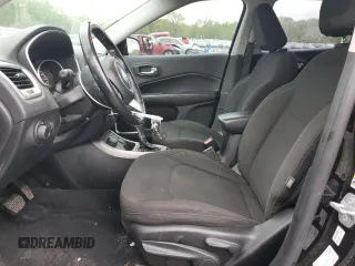 2019 Jeep Compass Sport с VIN 3C4NJDAB4KT803099, выставлен на аукционе Copart как лот 51926625 с пробегом 92 487 миль миль и Списание • Salvage title. История ставок и продаж доступна на DreamBid. Изображение 7.