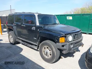 2006 Hummer H3 with VIN 5GTDN136X68197089, listed as a IAAI auction lot 41997710 with 206,160 mi miles and . Bid and sale history available at DreamBid. Image 1.