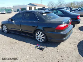 2003 Toyota Camry LE with VIN 4T1BE32K93U134041, listed as a IAAI auction lot 41834634 with 999,999 mi miles. Bid and sale history available at carsss.com. Image 3.