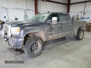 2015 GMC Sierra 2500HD Denali z VIN 1GT120E84FF514856, wystawiony jako Copart lot #61423374 z przebiegiem 204 130 mil mil oraz Szkoda całkowita • Salvage title. Historia ofert i sprzedaży dostępna na DreamBid. Obrazek 1.