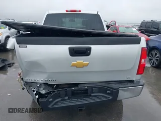 2013 Chevrolet Silverado 1500 LT with VIN 3GCPCSE06DG302775, listed as a IAAI auction lot 41903005 with 409,637 mi miles and . Bid and sale history available at DreamBid. Image 16.