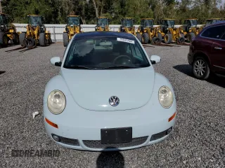 2010 Volkswagen Beetle with VIN 3VWRW3AG0AM022062, listed as a Copart auction lot 79845404 with Not provided miles and Salvage title. Bid and sale history available at DreamBid. Image 5.