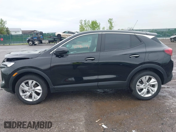 2024 Buick Encore GX Preferred z VIN KL4AMCSL3RB141383, wystawiony jako IAAI lot #42296144 z przebiegiem 9 483 mil mil oraz . Historia ofert i sprzedaży dostępna na DreamBid. Obrazek 14.