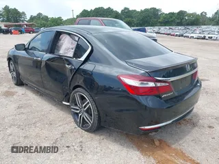 2016 Honda Accord Sport with VIN 1HGCR2F52GA243672, listed as a IAAI auction lot 42525224 with 240,818 mi miles and . Bid and sale history available at DreamBid. Image 3.