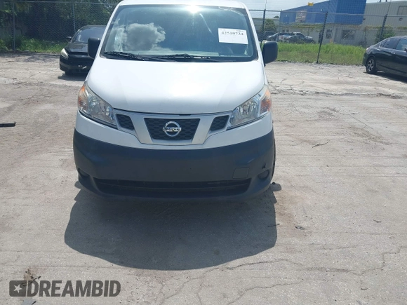 2016 Nissan NV200 S z VIN 3N6CM0KNXGK691709, wystawiony jako IAAI lot #42510734 z przebiegiem 113 831 mil mil oraz . Historia ofert i sprzedaży dostępna na DreamBid. Obrazek 6.
