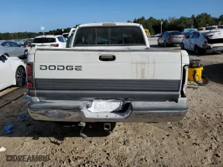 2000 Dodge Ram 1500 with VIN 3B7HC13Z1YG158901, listed as a Copart auction lot 75700554 with 0 mi miles and Non Repairable. Bid and sale history available at carsss.com. Image 6.