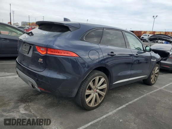 2017 Jaguar F-Pace S с VIN SADCM2BV5HA897722, выставлен на аукционе Copart как лот 55377925 с пробегом 71 548 миль миль и Списание • Salvage title. История ставок и продаж доступна на DreamBid. Изображение 3.