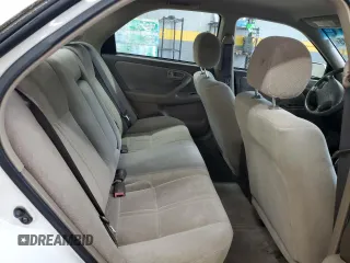 2001 Toyota Camry CE z VIN 4T1BG22K11U800794, wystawiony jako Copart lot #58505215 z przebiegiem 208 798 mil mil oraz Czysty tytuł • Clean title. Historia ofert i sprzedaży dostępna na DreamBid. Obrazek 10.