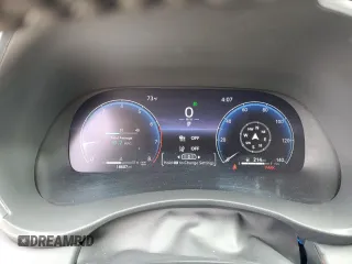 2024 Toyota Highlander LE z VIN 5TDKDRBH1RS538009, wystawiony jako Copart lot #54830155 z przebiegiem 18 607 mil mil oraz Szkoda całkowita • Salvage title. Historia ofert i sprzedaży dostępna na DreamBid. Obrazek 9.