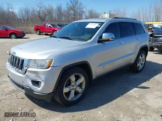 2011 Jeep Grand Cherokee Limited with VIN 1J4RR5GT9BC510322, listed as a IAAI auction lot 42003802 with 211,684 mi miles. Bid and sale history available at carsss.com. Image 17.