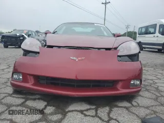 2007 Chevrolet Corvette z VIN 1G1YY36U575101032, wystawiony jako Copart lot #58415535 z przebiegiem 45 309 mil mil oraz Szkoda całkowita • Salvage title. Historia ofert i sprzedaży dostępna na DreamBid. Obrazek 5.