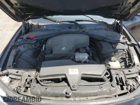 2015 BMW 4 Series 428i xDrive z VIN WBA4C9C56FD331197, wystawiony jako Copart lot #56714895 z przebiegiem 126 386 mil mil oraz Czysty tytuł • Clean title. Historia ofert i sprzedaży dostępna na DreamBid. Obrazek 11.