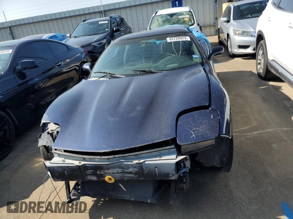 1999 Chevrolet Corvette with VIN 1G1YY22G1X5132207, listed as a Copart auction lot 43726925 with 0 mi miles and Clean Title. Bid and sale history available at carsss.com. Image 5.