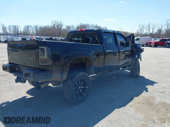 2012 GMC Sierra 2500HD SLE z VIN 1GT120C84CF145821, wystawiony jako IAAI lot #42027315 z przebiegiem 182 249 mil mil oraz . Historia ofert i sprzedaży dostępna na DreamBid. Obrazek 4.