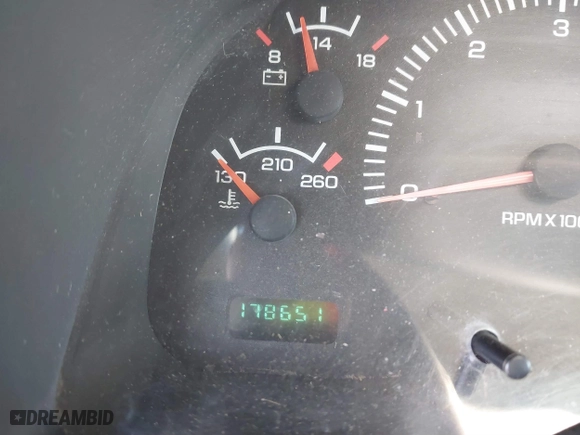 2001 Dodge Ram 1500 with VIN 1B7HC13Z41J541526, listed as a IAAI auction lot 41783265 with 178,651 mi miles. Bid and sale history available at carsss.com. Image 7.