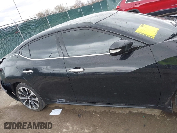 2016 Nissan Maxima SL z VIN 1N4AA6AP7GC413046, wystawiony jako IAAI lot #42037172 z przebiegiem 130 394 mil mil oraz . Historia ofert i sprzedaży dostępna na DreamBid. Obrazek 13.