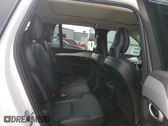 2016 Volvo XC90 Momentum with VIN YV4102XK8G1081922, listed as a Copart auction lot 67849462 with 52,278 mi miles. Bid and sale history available at carsss.com. Image 10.