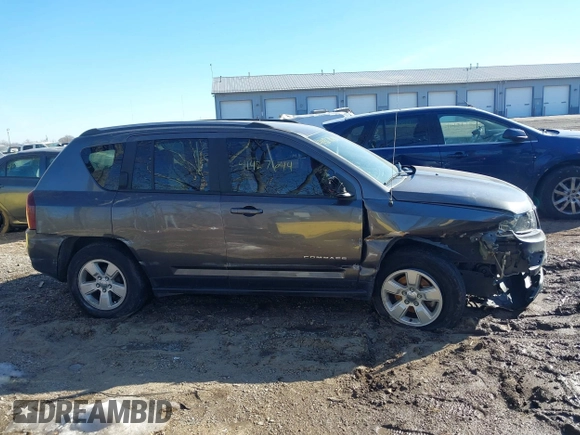 2017 Jeep Compass Sport with VIN 1C4NJCBB6HD132168, listed as a IAAI auction lot 41427644 with 97,000 mi miles and . Bid and sale history available at carsss.com. Image 13.