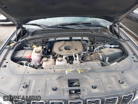 2024 Jeep Grand Cherokee with VIN 1C4RJYB62R8958365, listed as a IAAI auction lot 42553595 with 43,004 mi miles and . Bid and sale history available at DreamBid. Image 10.