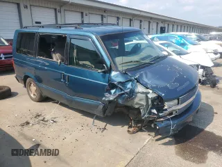 2000 Chevrolet Astro with VIN 1GNDM19W0YB196113, listed as a Copart auction lot 65641724 with 218,665 mi miles and Salvage Title. Bid and sale history available at carsss.com. Image 4.
