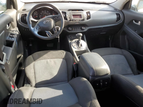 2014 Kia Sportage LX with VIN KNDPB3AC2E7640793, listed as a Copart auction lot 55208535 with 147,954 mi miles and Salvage Title. Bid and sale history available at carsss.com. Image 8.